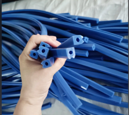 硅膠條熱接 AB 膠水的優缺點分析